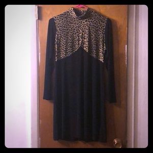 Sexy stretch to curves dress! Large